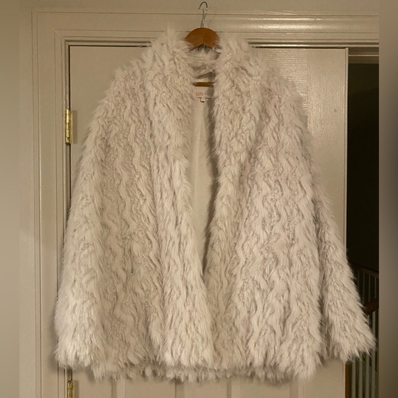 Jackets & Blazers - NWOT Faux fur coat XL. Perfect condition. Never worn.  Off white ivory.